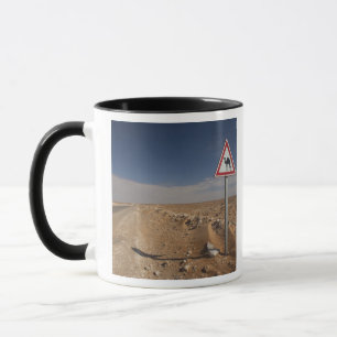 Mug Tunisie, région des Ksour, Ksar Ghilane, oléoduc