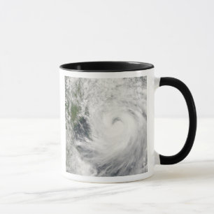 Mug Typhoon Prapiroon