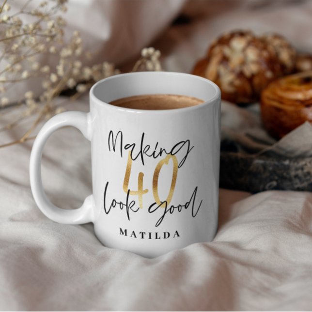 Mug Typographie moderne noir et or 40e anniversaire (Créateur téléchargé)