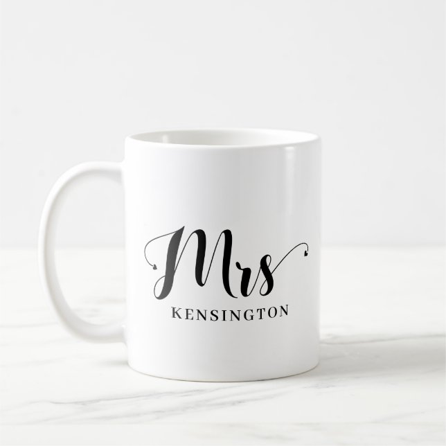 Mug Typographie personnalisée de la mariée nouvellemen (Gauche)