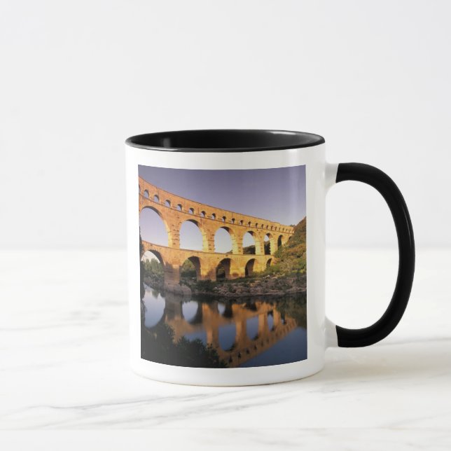 Mug UE, France, Provence, Gard, Pont du Gard. (Droite)
