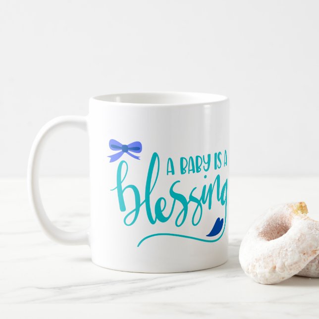 Mug Un bébé est une bénédiction, un petit bébé (Avec donut)
