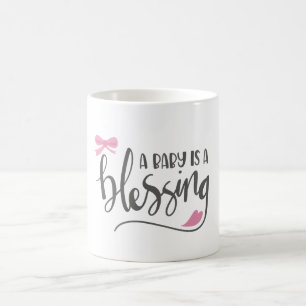 Mug Un bébé est une bénédiction, une fille bébé