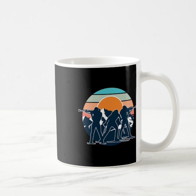 Mug Un biathlète avec fusil et skis de fond Moti (Droite)