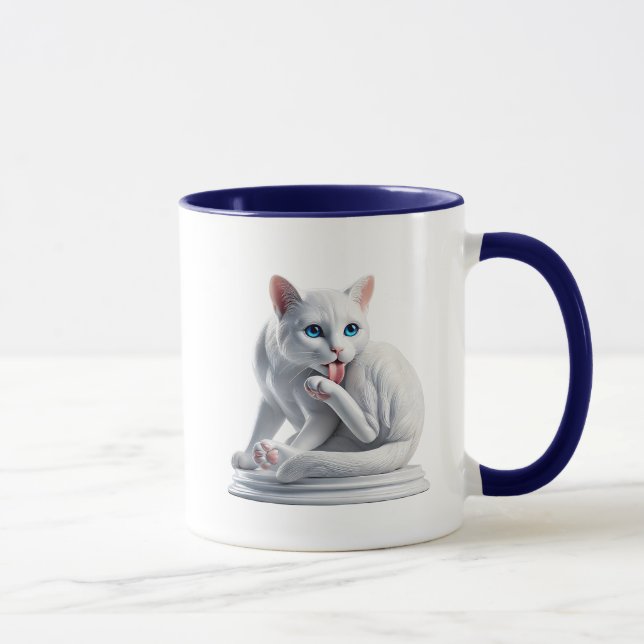 Mug Un chat fait délicatement sa toilette. (Droite)