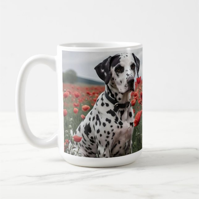 Mug Un Chien De Dalmation Très Beau Dans Le Champ De P (Gauche)