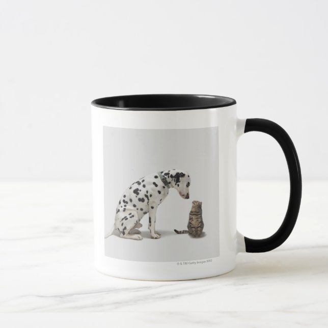 Mug Un chien regardant un chat (Droite)