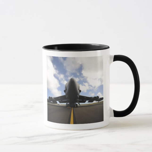 Mug Un équipage de maintenance de l'US Air Force (Droite)