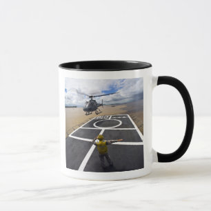 Mug Un Eurocopter brésilien se prépare à atterrir