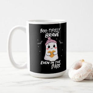 Mug Un fantôme joliment courageux dans l'obscurité
