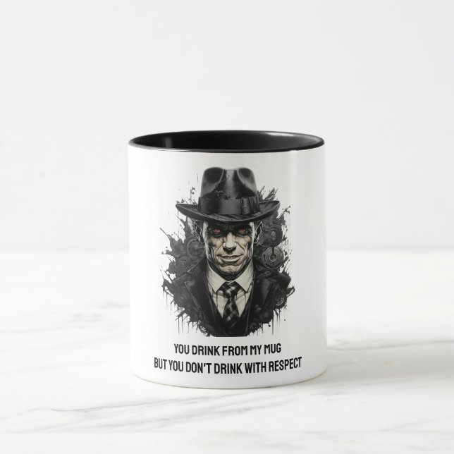 Mug Un homme mafieux en casquette noir (Centre)