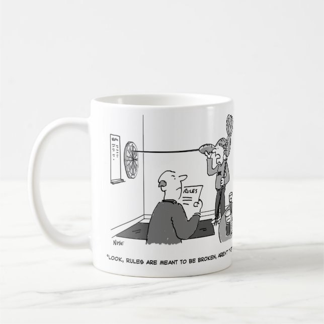 Mug Un homme triche en jouant à un jeu de fléchettes (Gauche)