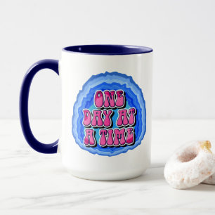 Mug Un jour à la fois Geode 12 étapes slogan de récupé