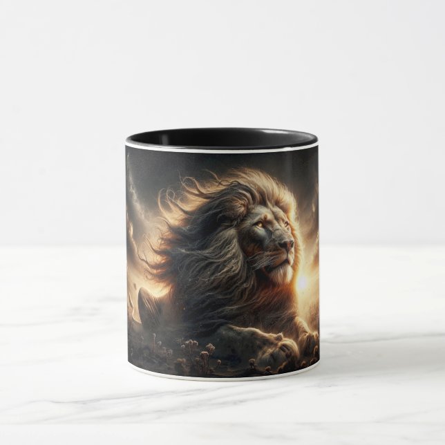 Mug Un lion impressionnant règne sur la savane. (Centre)