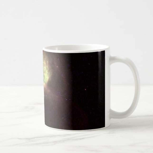 Mug Un nuage de gaz brillant dans la région Star-Formi (Droite)