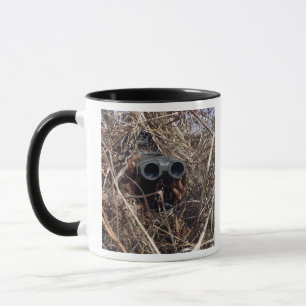Mug Un observateur de scout pratique le techniqu 2