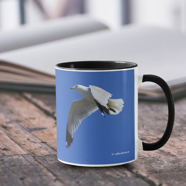 Mug Un oiseau de rivage à bec cerclé époustouflant en  (Breathtaking Ring-Billed Gull in Flight 11 oz Coffee Mug Cover Photo.)