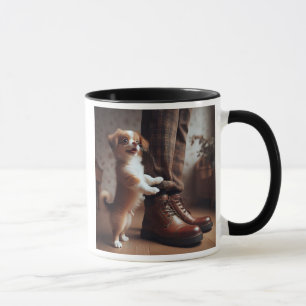 Mug  Un petit chien debout sur ses pattes arrière.