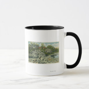 Mug Un pont rustique à la scène de crique de Perkins