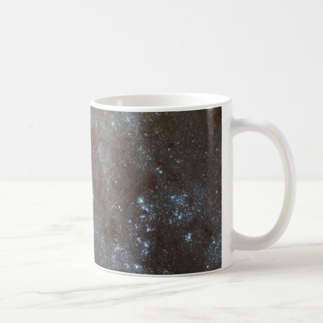 Mug Un regard détaillé sur la galaxie spirale M101 (Droite)