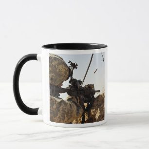Mug un soldat engage des forces ennemies