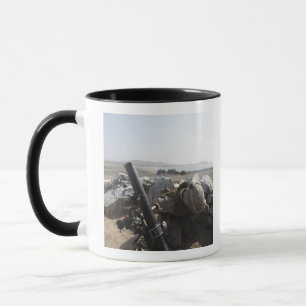 Mug Un US Marine tire un mortier à Salinas, Pérou