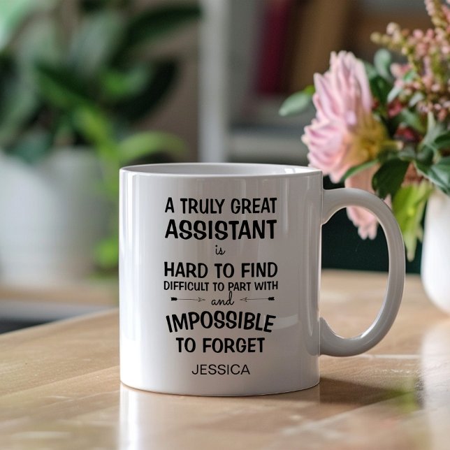 Mug Un Vraiment Grand Assistant avec un nom (Créateur téléchargé)