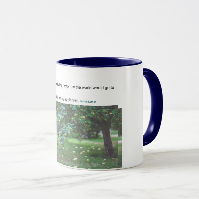 Mug Une citation de Martin Luther sur la fin du monde (Devant droit)