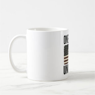 Mug Une nation sous Dieu croix patriotique
