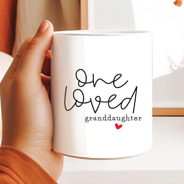 Mug Une petite-fille adorée (Créateur téléchargé)