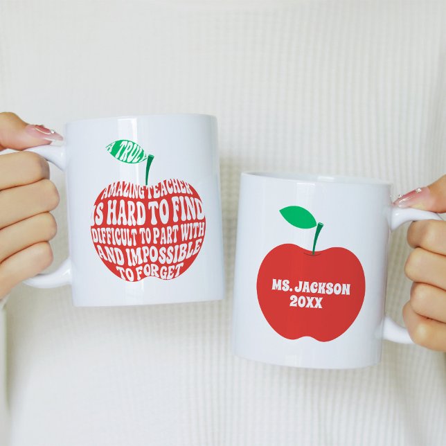 Mug Une typographie de pomme d'enseignant vraiment inc (Créateur téléchargé)