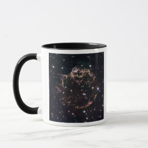 Mug Une vue détaillée au déchiré en lambeaux demeu