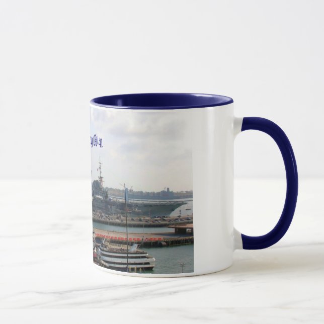 Mug USS intermédiaire, cv intermédiaire 41 d'USS (Droite)