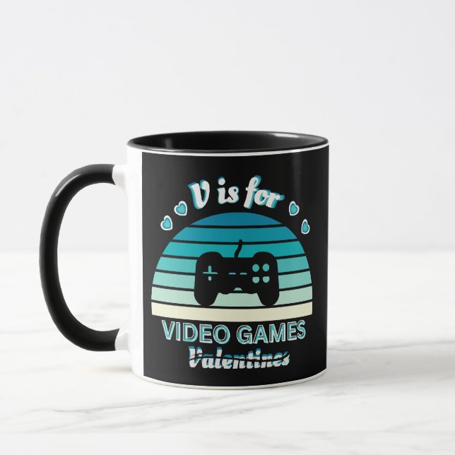 Mug V for Video Games Not Valentines - Funny Retro Col (Gauche)