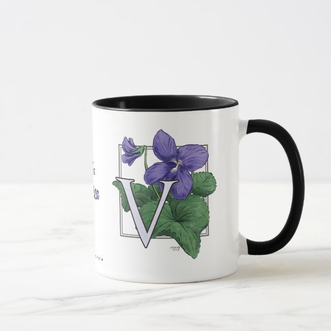 Mug V pour le monogramme de fleur de violettes (Droite)