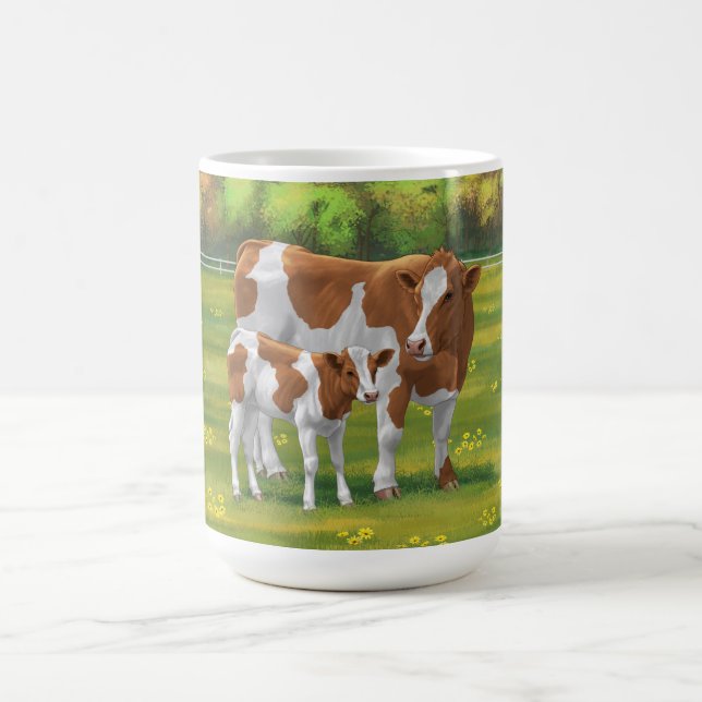 Mug Vache de Guernesey et veau mignon dans les pâturag (Centre)