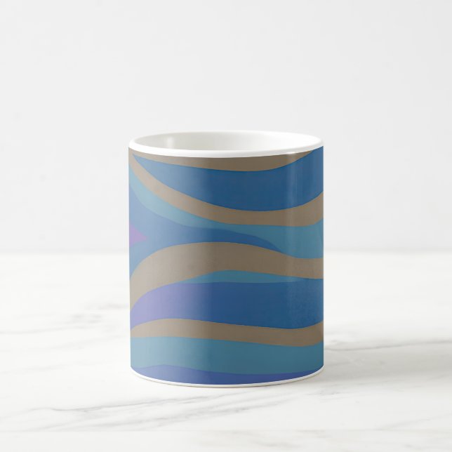 Mug Vagues fracturées du paysage marin Abstrait 12 (Centre)