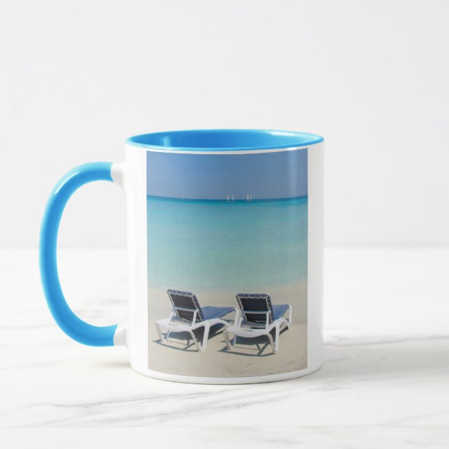 Mug Varadero, Cuba. Sable et chaises de plage (Gauche)