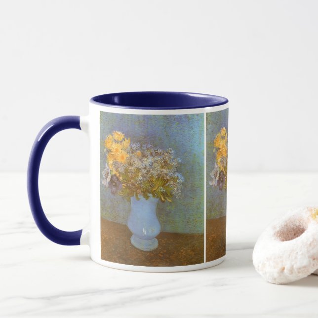 Mug Vase de lilas, de marguerites et d'anémones de Vin (Avec donut)