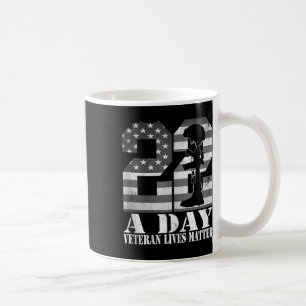 Mug Vétéran de 22 jours Drapeau américain Vétéran mili