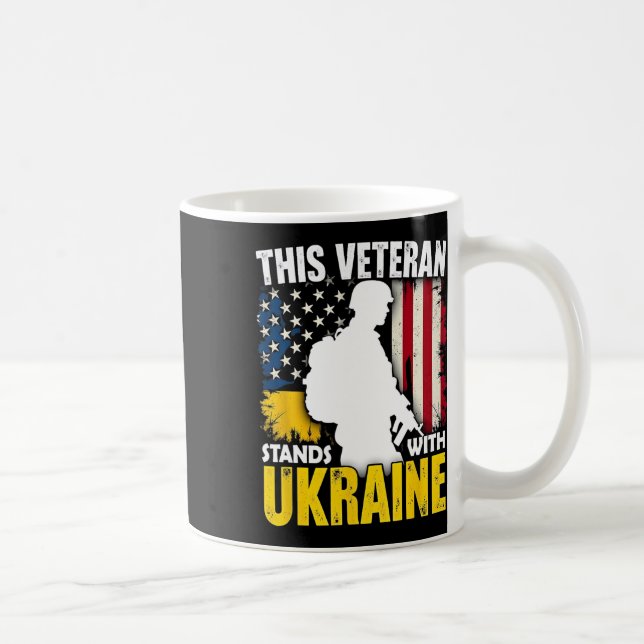 Mug Vétéran se tient avec l'Ukraine - Drapeau américai (Droite)
