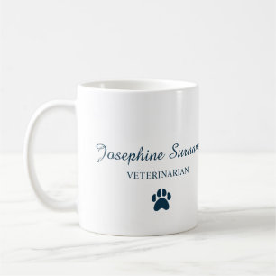 Mug Vétérinaire Docteur Vétérinaire Tenant un Chiots N