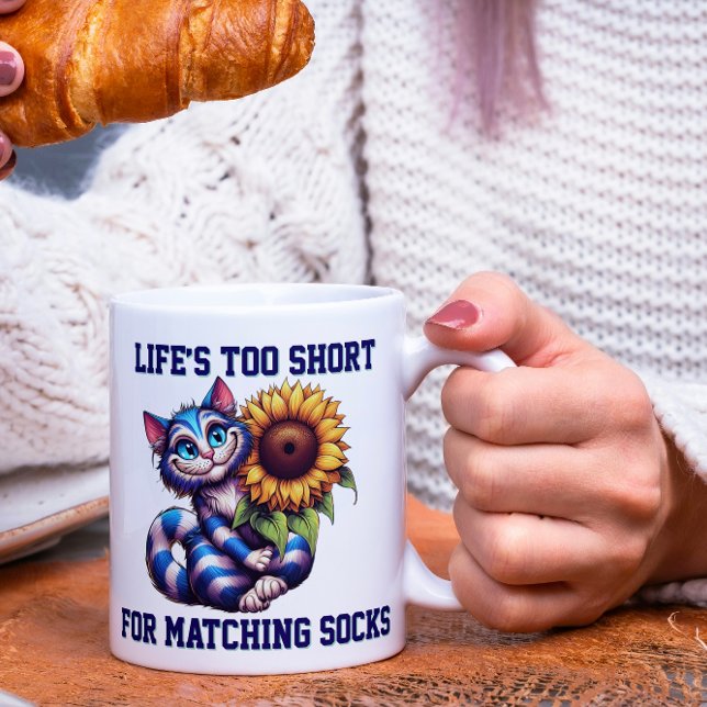Mug Vie de chats mignonne trop courte pour les chausse (Créateur téléchargé)