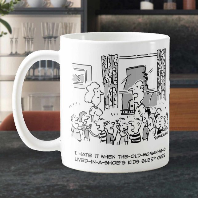 Mug Vieille Femme qui a vécu dans un gilet de chaussur (Créateur téléchargé)
