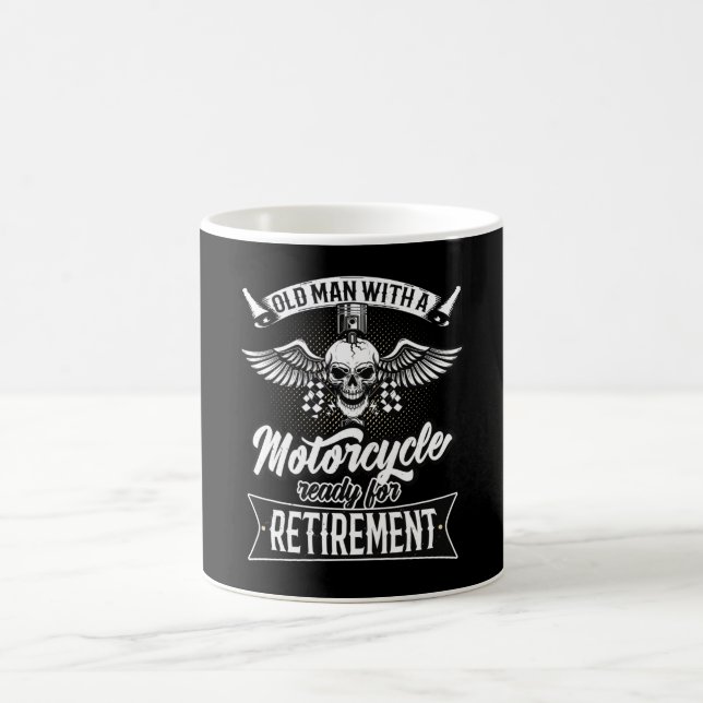 Mug Vieux Homme Avec Moto Prêt À La Retraite (Centre)