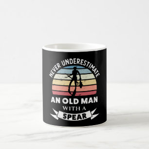 Mug Vieux homme avec une Spear amusant Spearfish Cadea