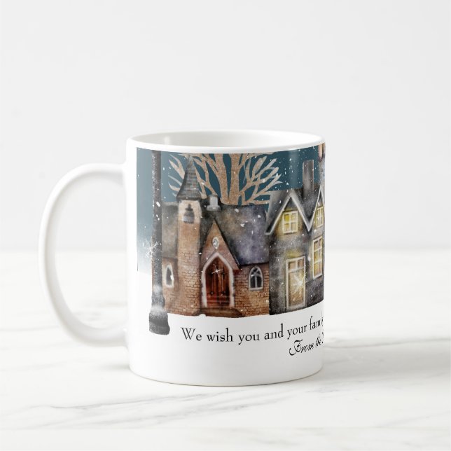 Mug Village d'hiver douillet la nuit avec neige tomban (Gauche)