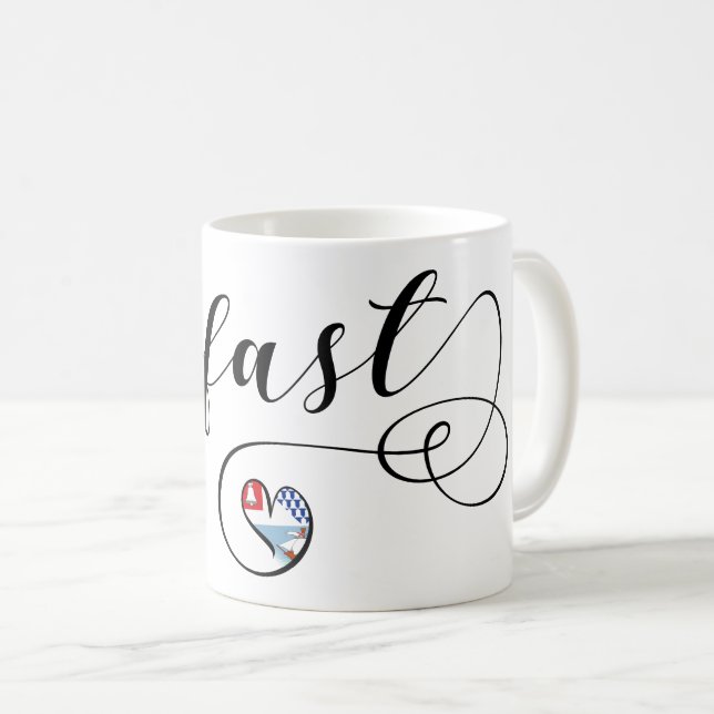 Mug Ville de Belfast Drapeau dans le coeur (Devant droit)