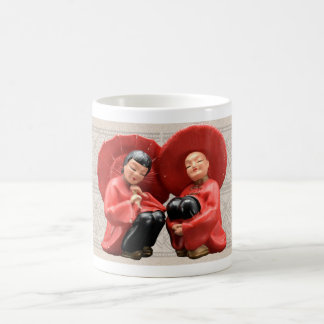 MUG VINTAGE MCM CERAMIC FIGURINE