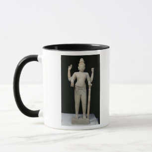 Mug Vishnu debout